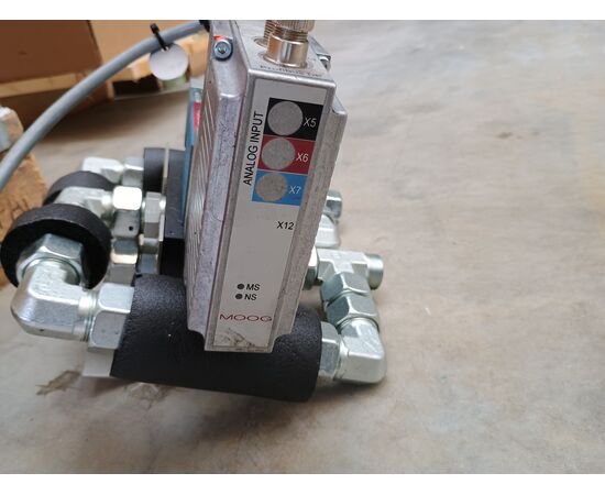 Servo-valvă MOOG D636-377-0001 - megora.ro